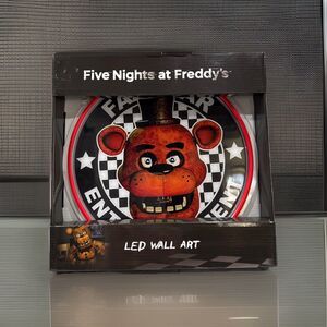 Five Nights at Freddy’s LED Wall Art By Silver Buffalo Sealed Light Decorative